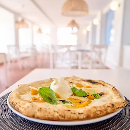 Aparthotel Casa Vacanze Lux By White *