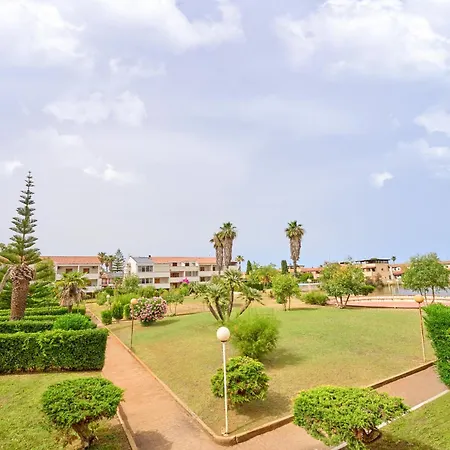 Casa Vacanze Lux By White Aparthotel I Casoni